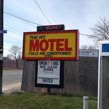 Ivy Motel 多伦多 外观 照片